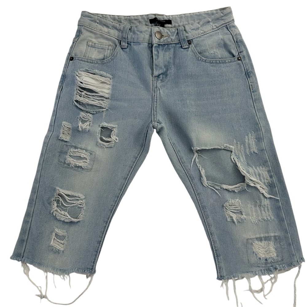 FOREVER 21 Mid Rise Distressed Raw Hem Denim Shorts Women’s Size small